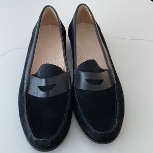 Cole Haan Black Suede Women’s Penny Loafer Slip On Dress Casual Shoes 7.5